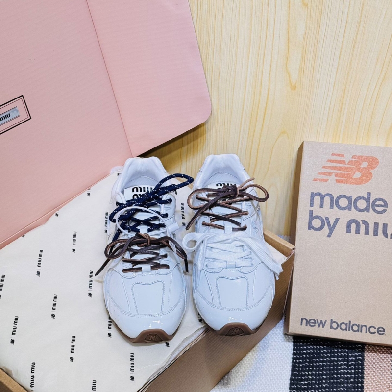 Miu Miu Casual Shoes